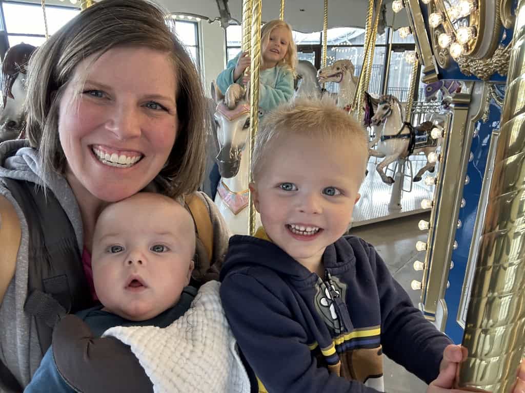 Mom and Kids Carousel mom and kids carousel
